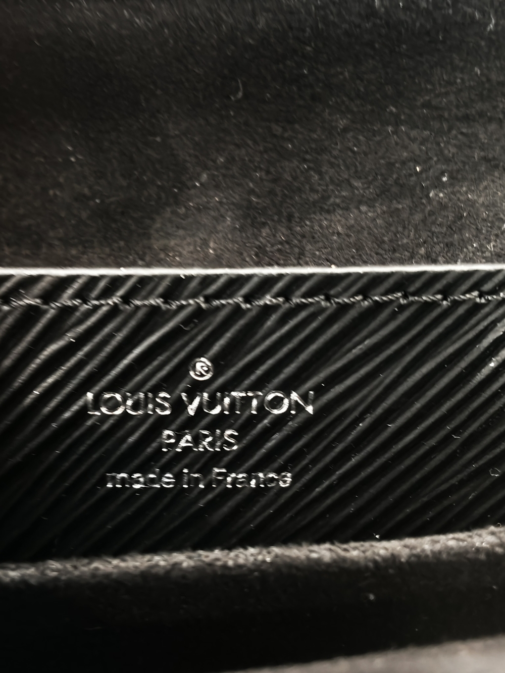 Louis Vuitton Epi Twist Shoulder Bag MM - Picture 13 of 13